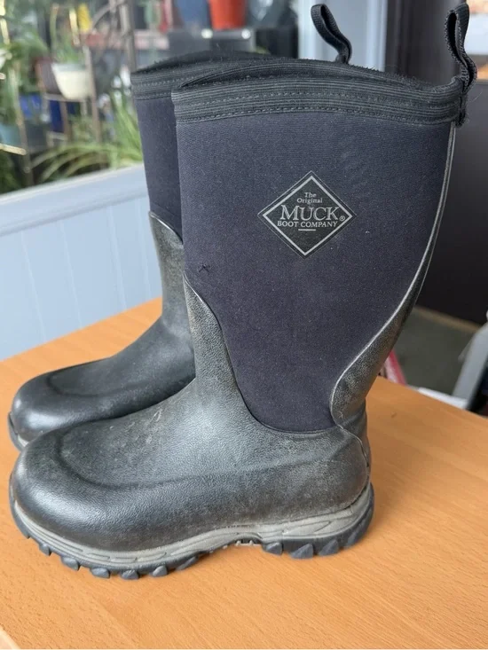 Muck Rugged II Boots - Picture 2 of 9